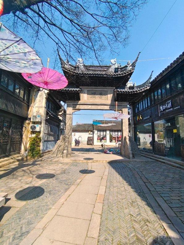 穴居人打高尔夫